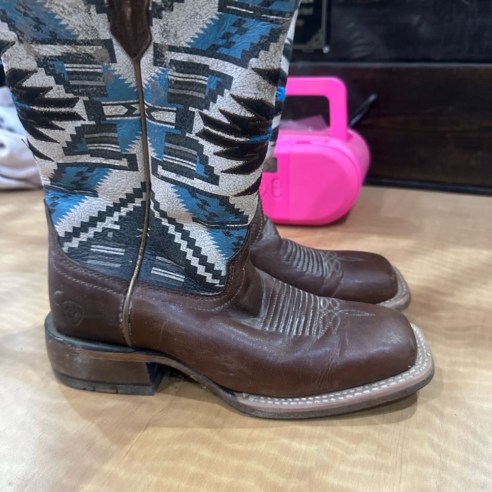 Ariat Brown and Blue Cowboy Boots with Southwestern Flair